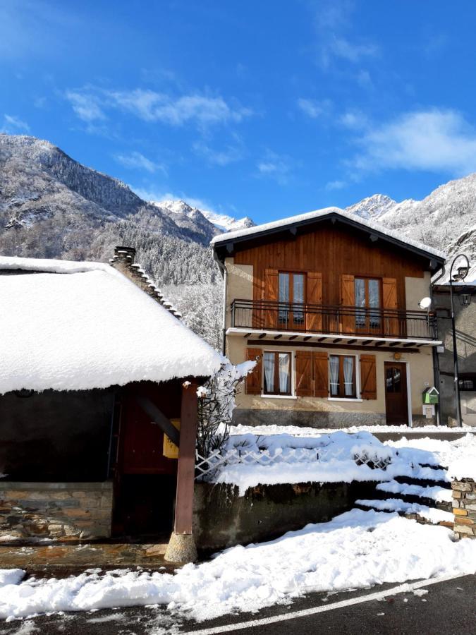 Maison Des Trois Ormeaux Villa Cier-de-Luchon Buitenkant foto